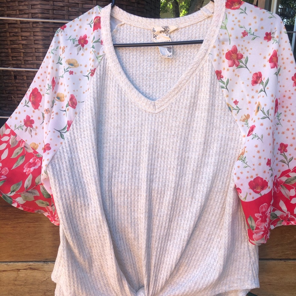 Blouse from Roolee